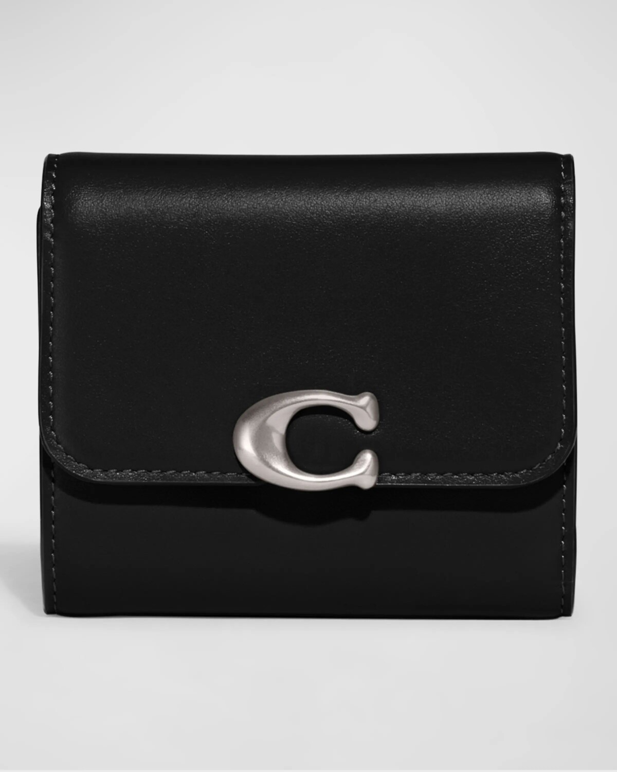 

Кошелек Bandit из телячьей кожи тройного сложения Coach, цвет Black