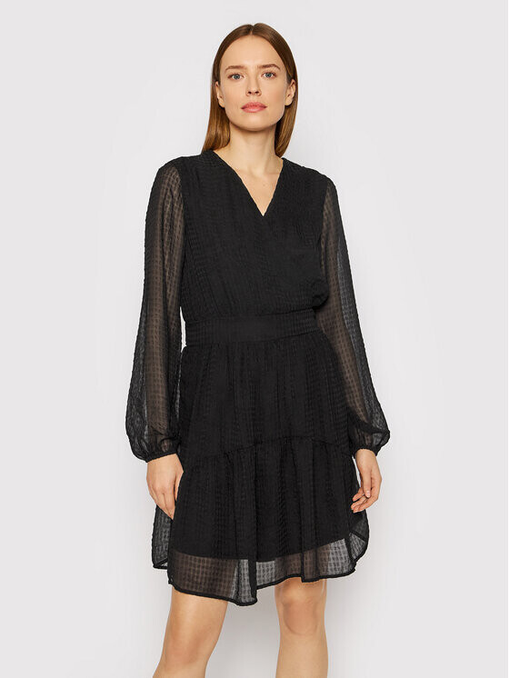 Платье на каждый день, стандартного кроя Vero Moda, черный