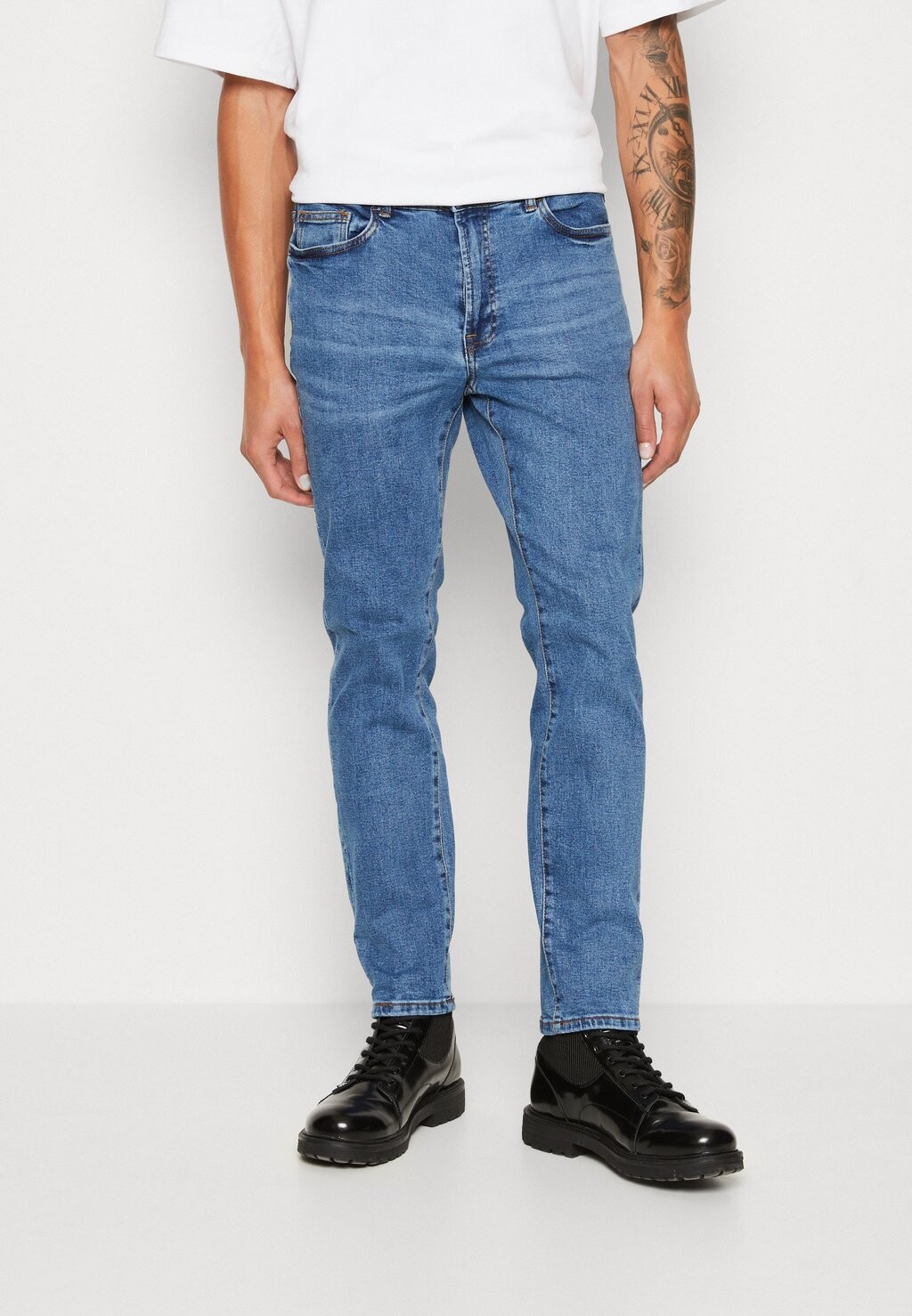 

Джинсы облегающего кроя Denim Project