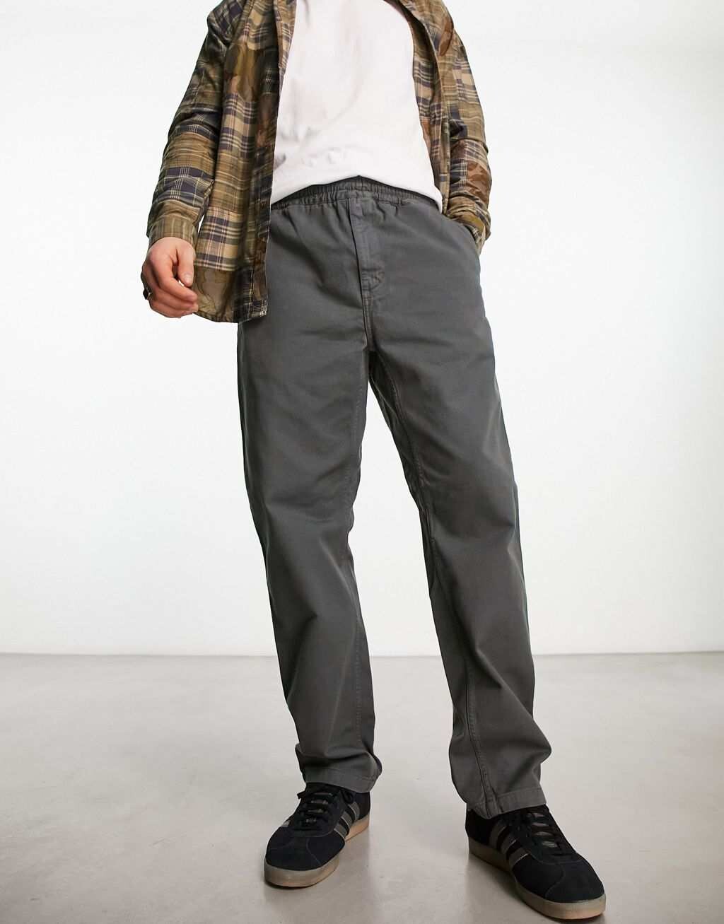 

Зеленые зауженные брюки классического кроя Carhartt WIP Flint, Зеленый