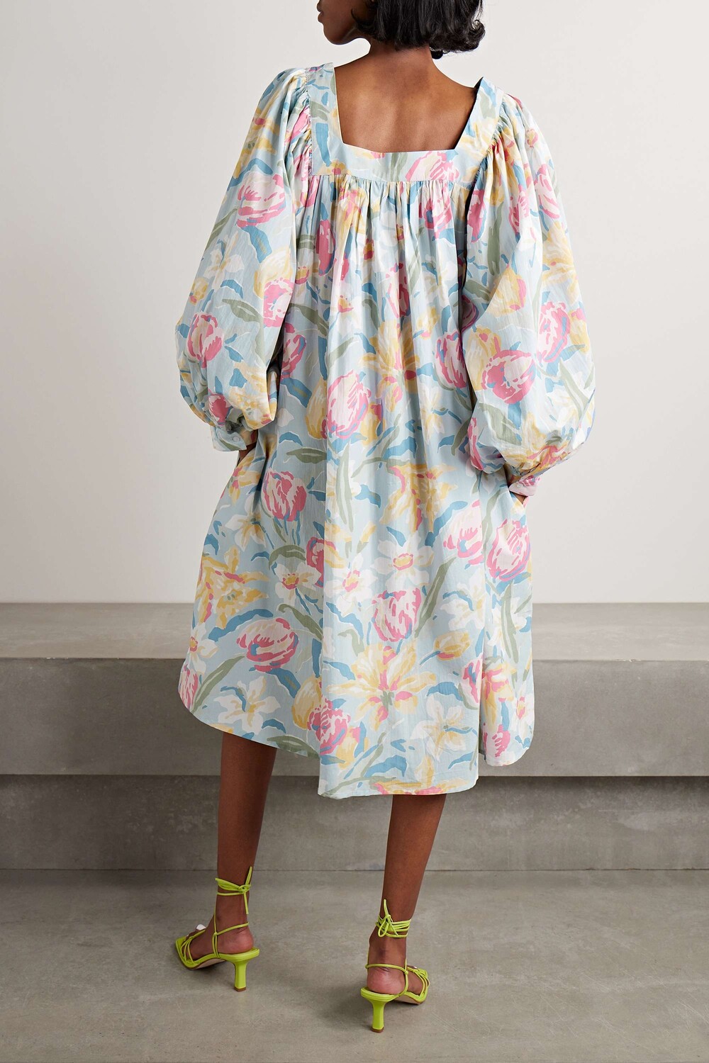 

BATSHEVA + платье Laura Ashley Beaumaris из хлопка и поплина с цветочным принтом, мультиколор
