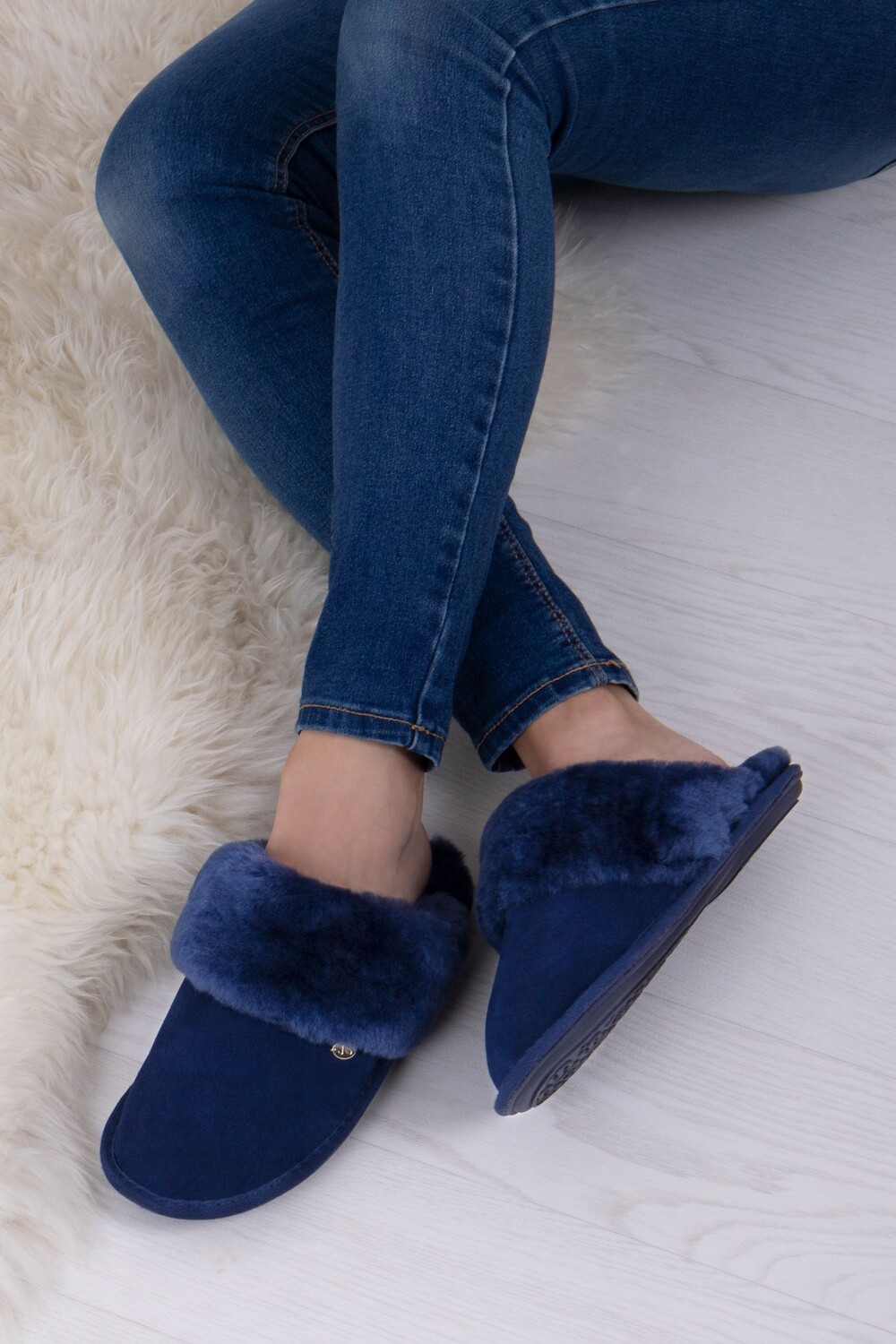 

Женские тапочки Duchess из овчины Just Sheepskin, синий