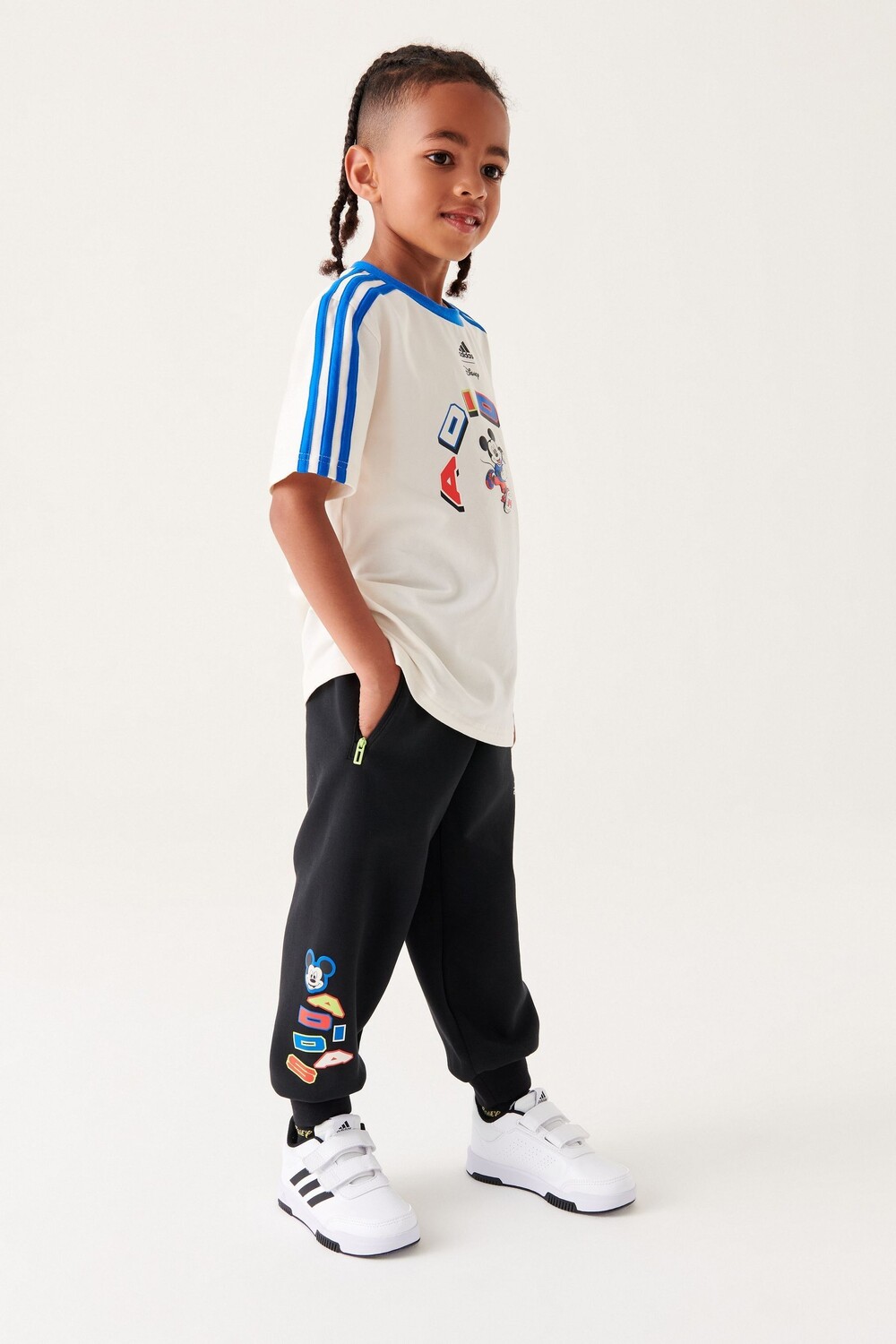 

Футболка Дисней Микки Маус adidas, черный