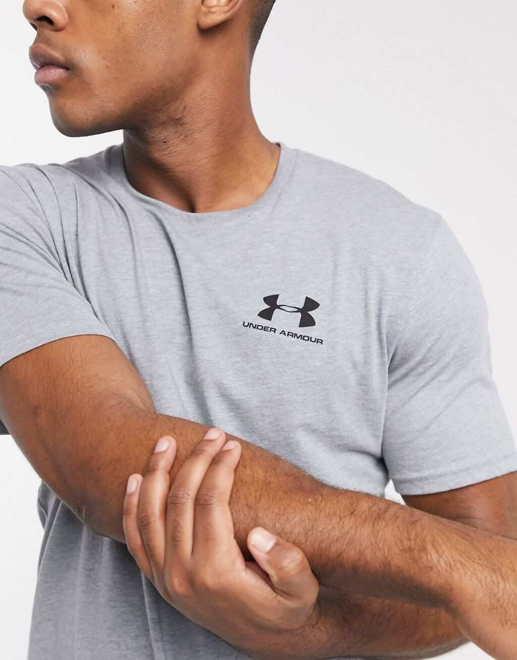 

Темно-серая футболка с логотипом Under Armour