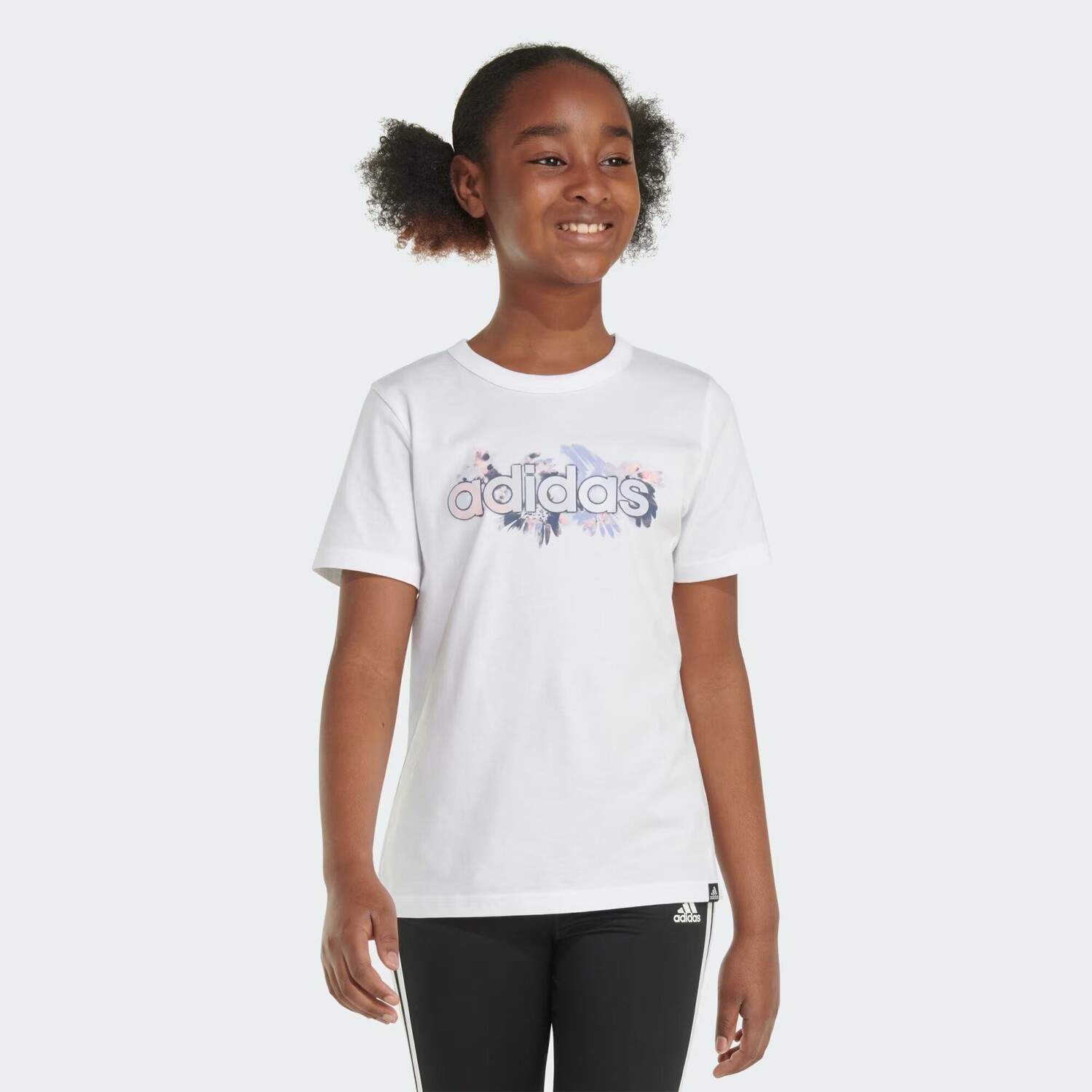 

Футболка обычного кроя с короткими рукавами Adidas, цвет White