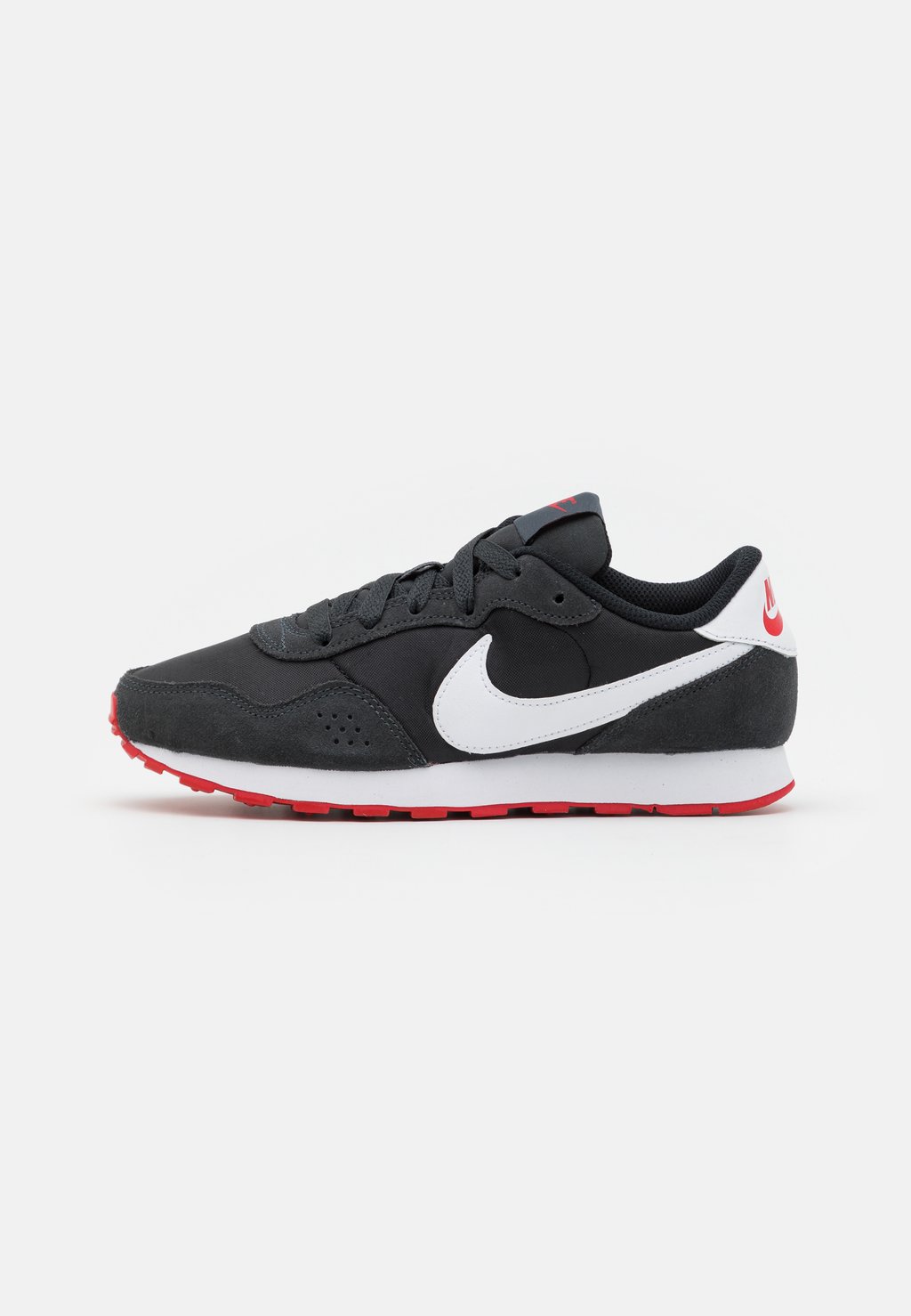 Низкие кроссовки Md Valiant Gs Nike, цвет black/white/dark smoke grey/university red