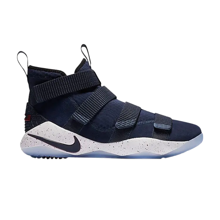 

Кроссовки Nike LeBron Soldier 11 'College Navy', синий