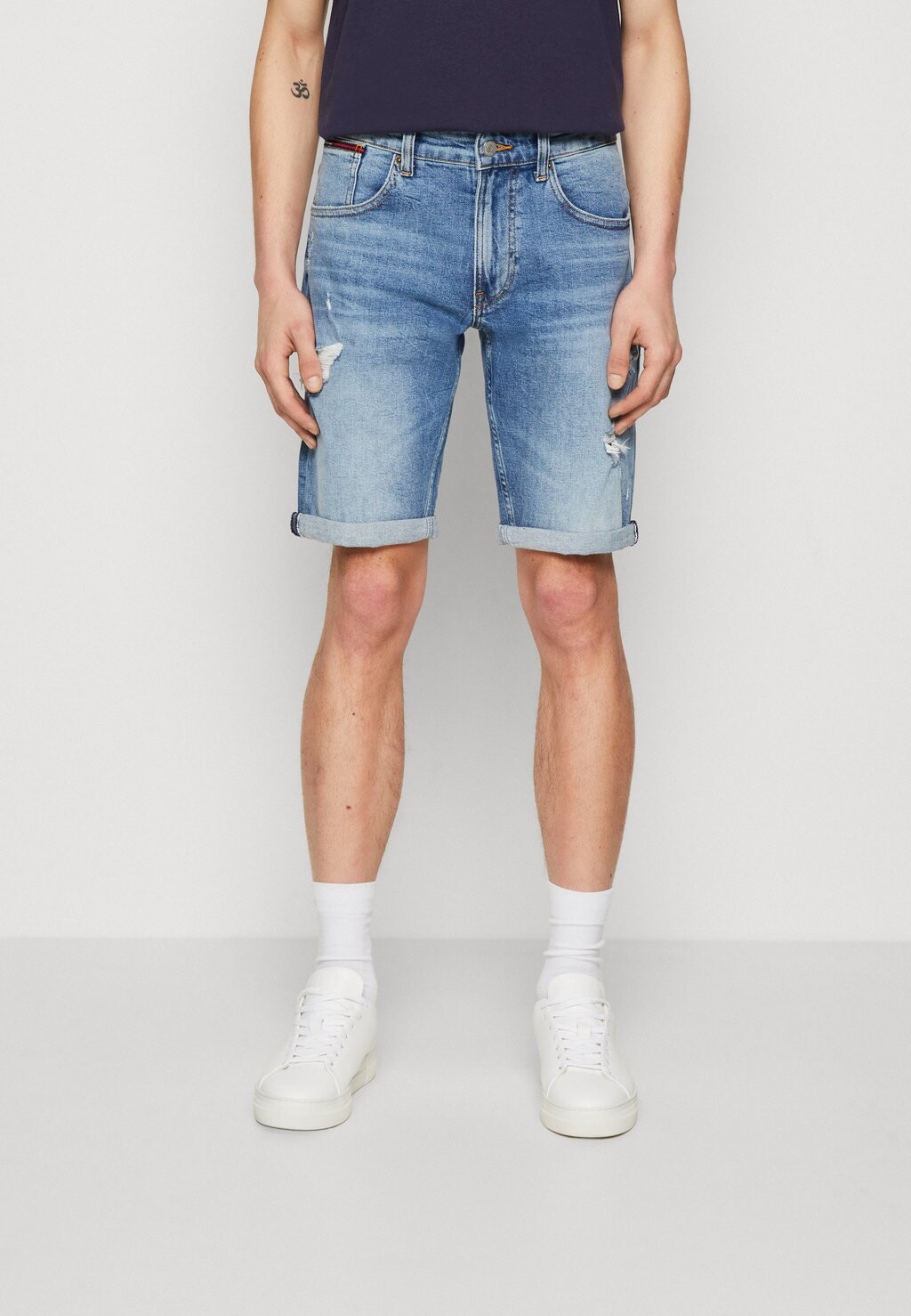 

Джинсовые шорты Tommy Jeans