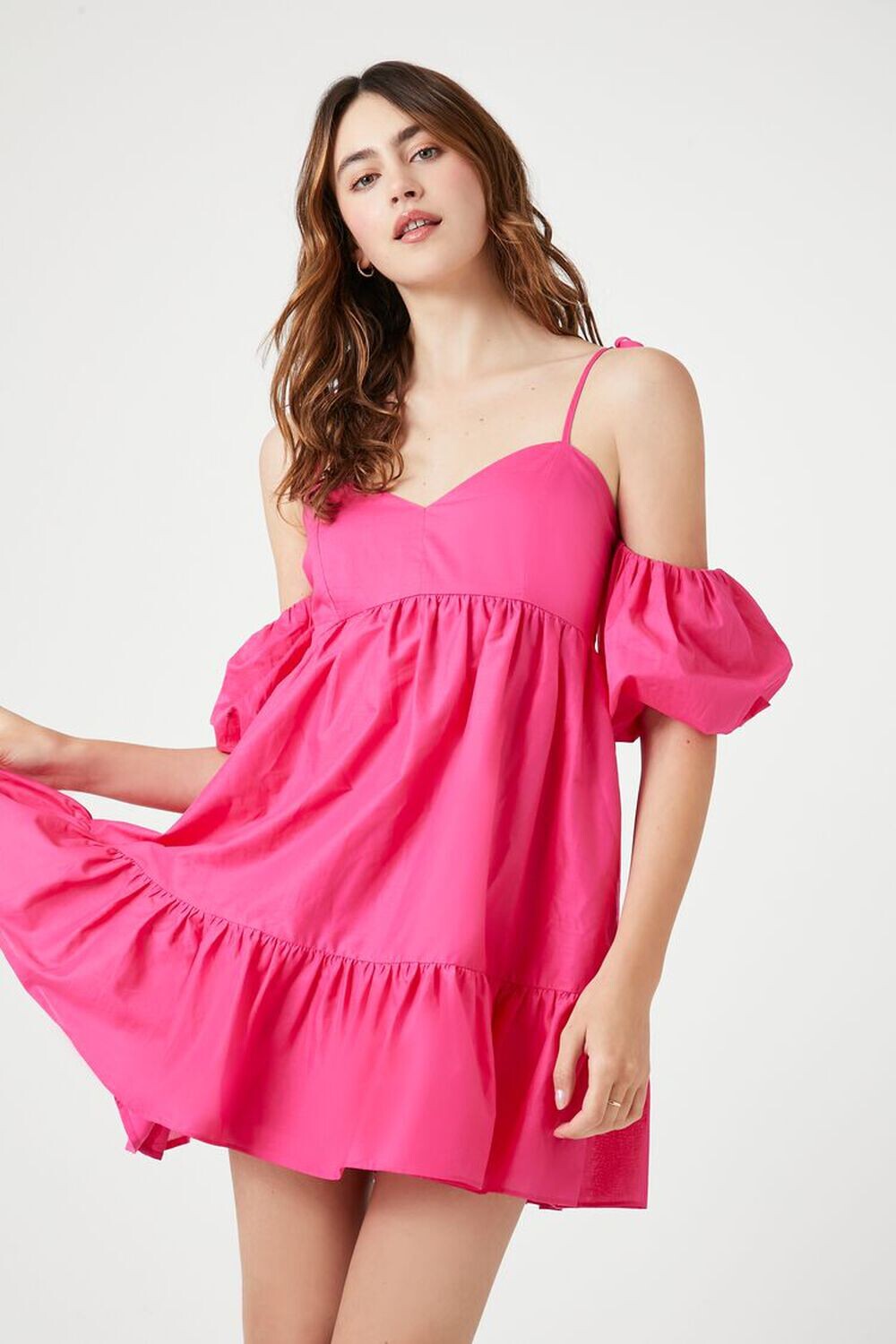 

Мини-платье из поплина с открытыми плечами Forever 21, фуксия