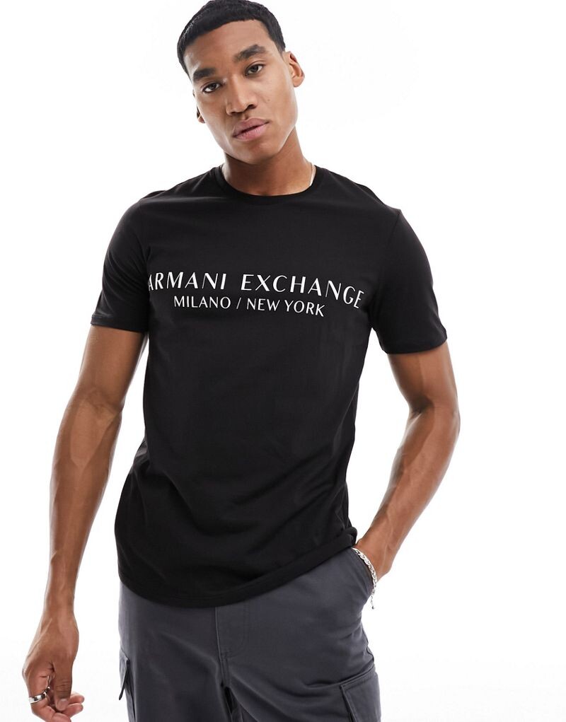 

Черная футболка с линейным логотипом Armani Exchange