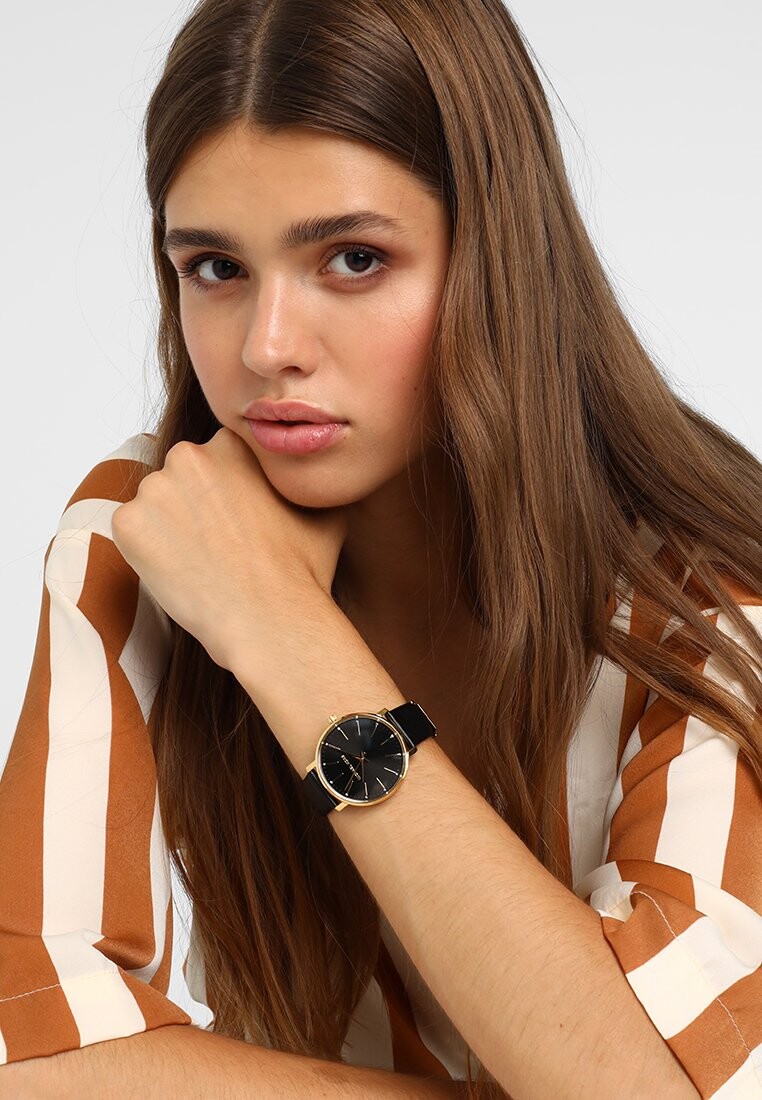 

Часы Michael Kors