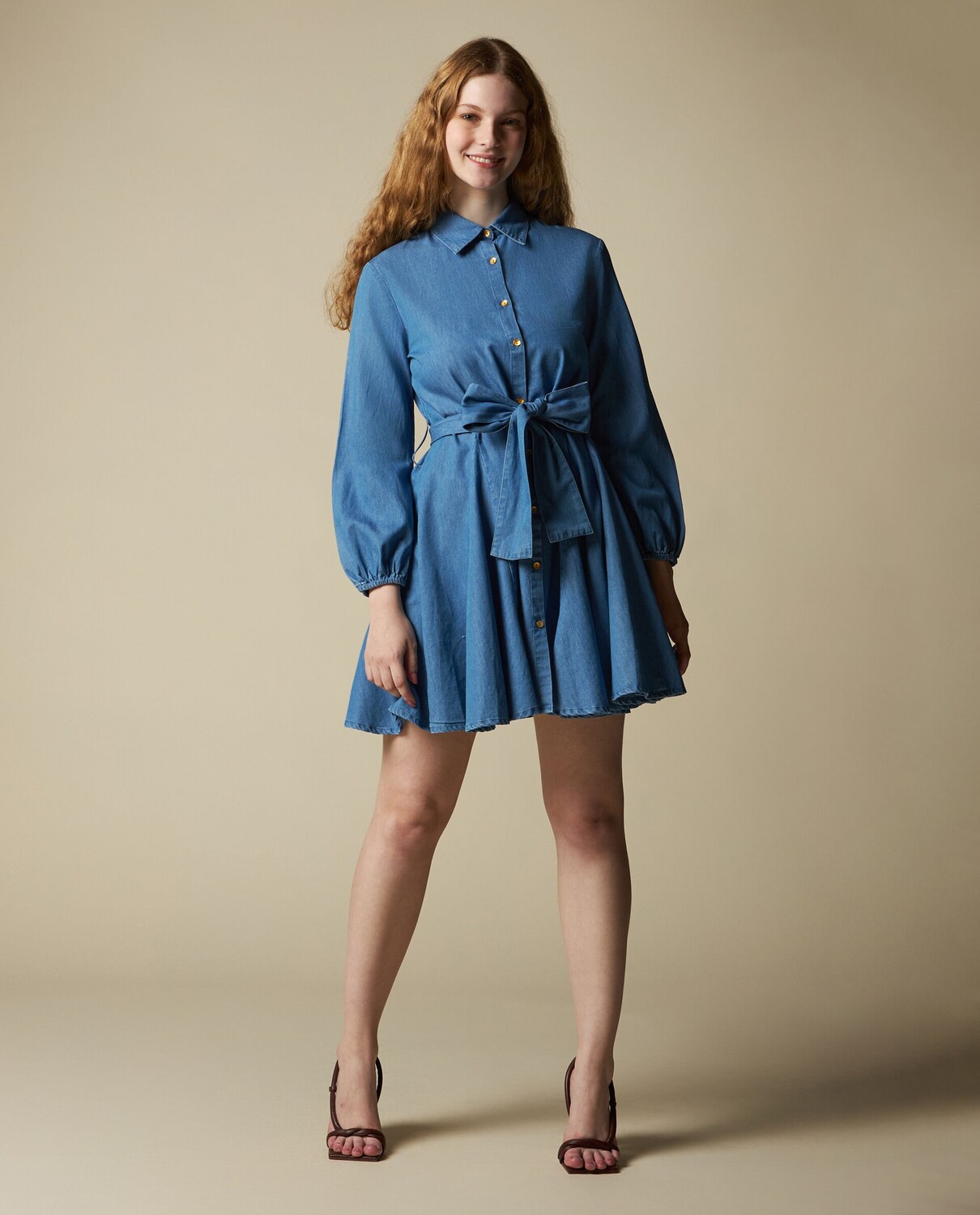

Короткое платье из чистого хлопка NICE&CHIC, голубой