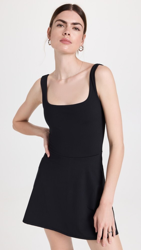 

Платье Reformation Active Amy Stretch Active, черный
