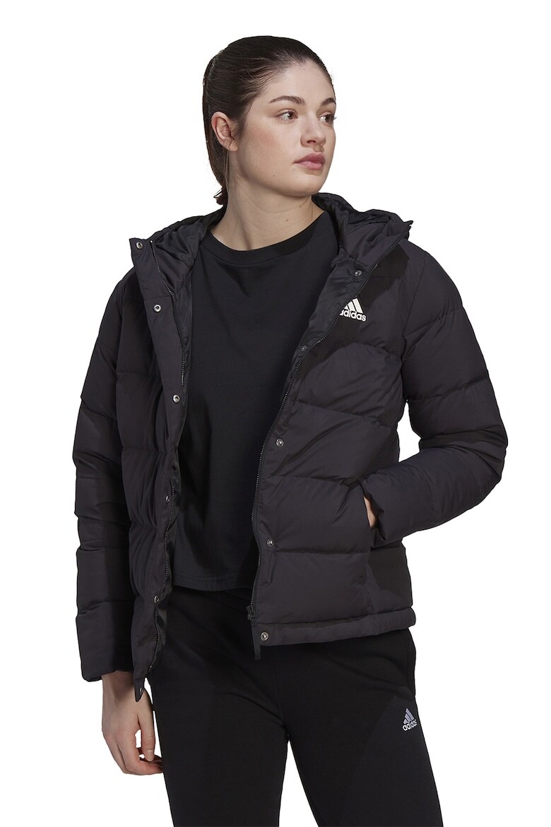 

Гелионическая стеганая зимняя куртка на вате Adidas Sportswear, черный