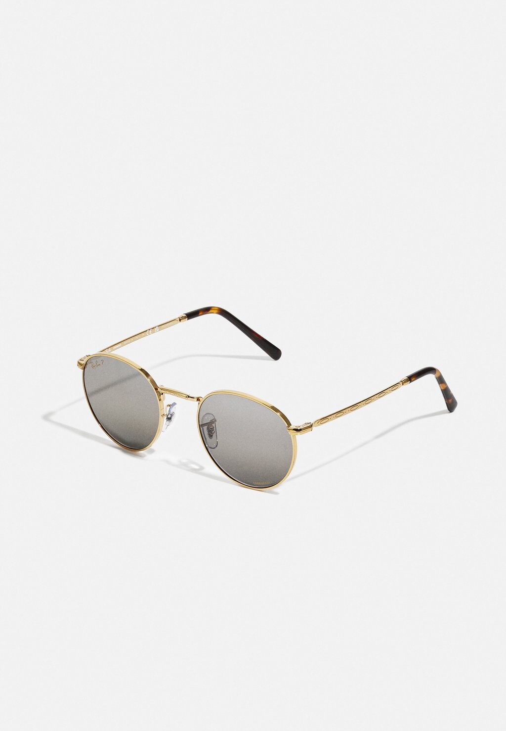 

Солнцезащитные очки Ray-Ban