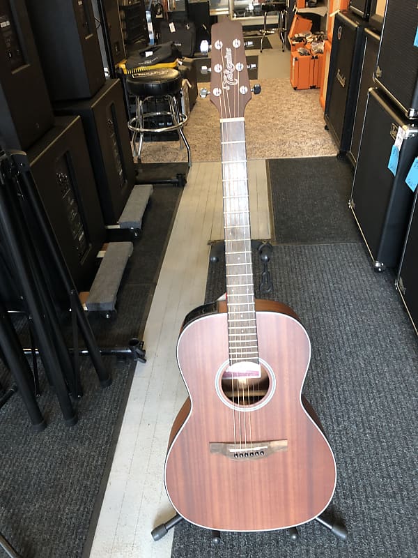 Акустическая гитара Takamine GY11ME2 NS New Yorker Parlor Satin Natural