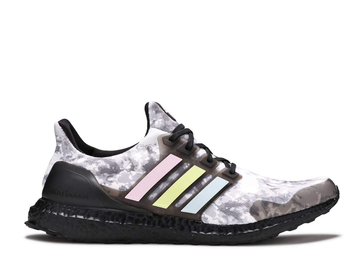 

Кроссовки adidas Ultraboost 'Black Camo', черный