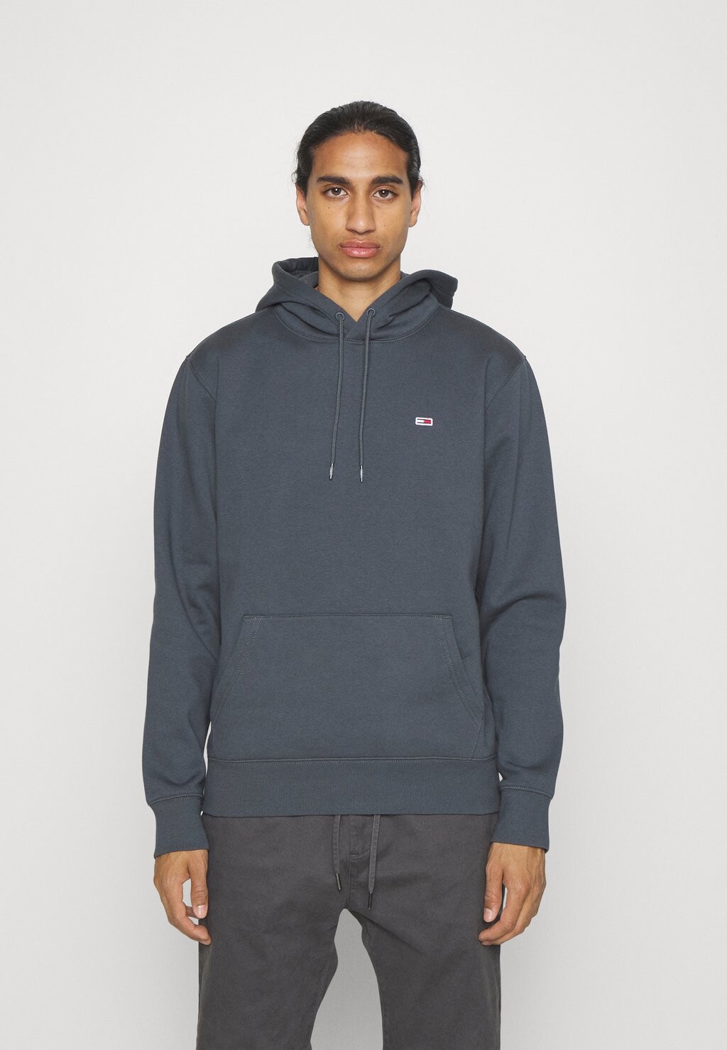 

Толстовка Tommy Jeans Tjm Regular, новый темно-серый