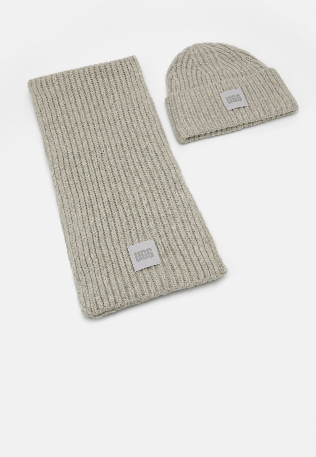 

Шарф CHUNKY SET UGG, светло-серый