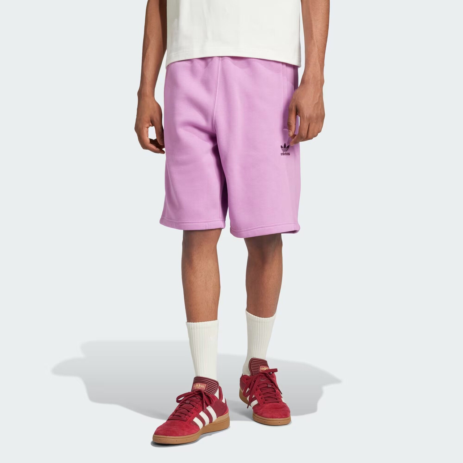 

Шорты Trefoil Essentials Adidas, цвет Preloved Purple
