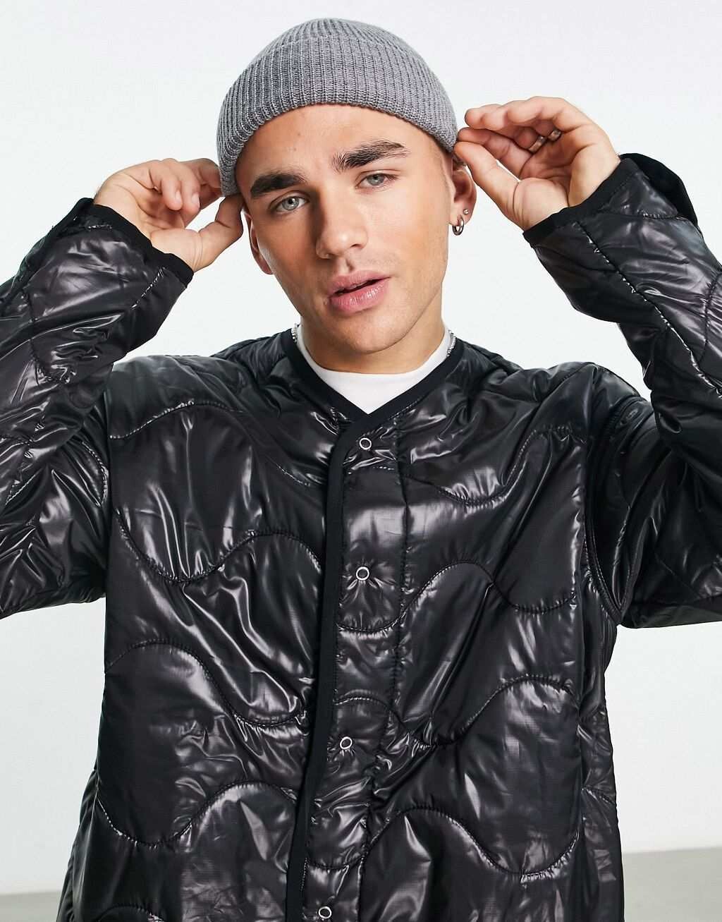 

Серая шапка-бини Weekday Stan Fisherman эксклюзивно на ASOS