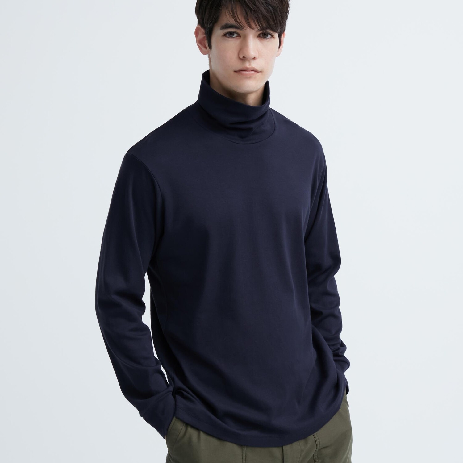 

Водолазка Uniqlo, темно-синий