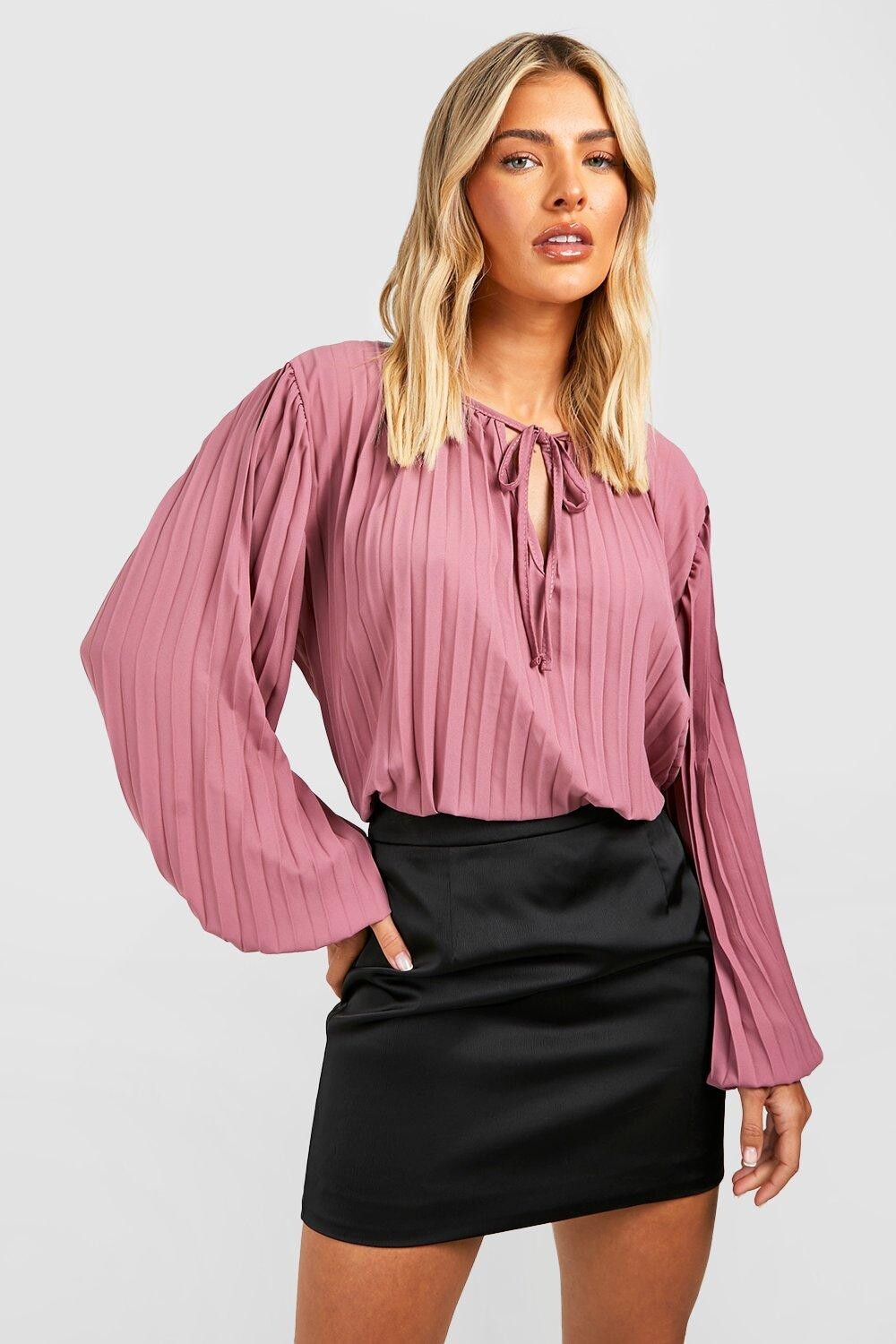 Блузка с объемными рукавами плиссированная Boohoo, роза