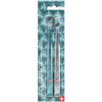 

Ручная зубная щетка Curaprox CS 5460 Ultra Soft, специальный выпуск, зима 2022 г., набор из 2 мягких зубных щеток