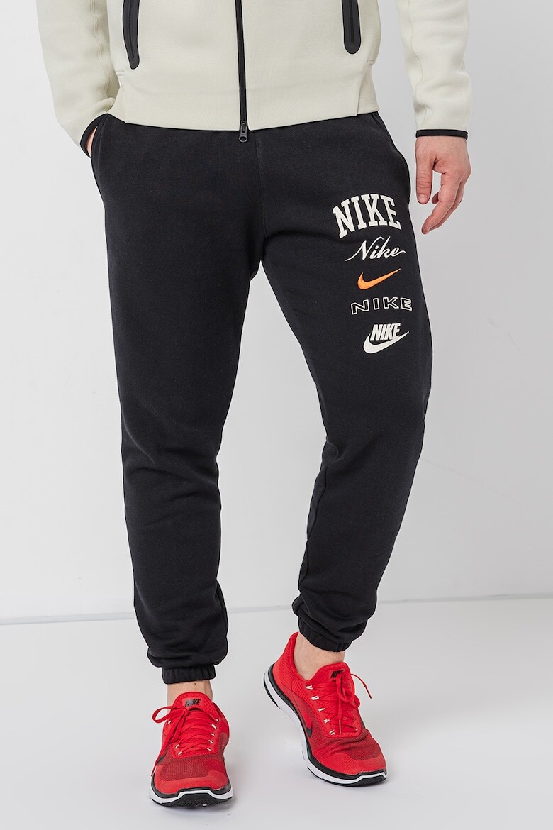 

Спортивные брюки с логотипом Nike, черный