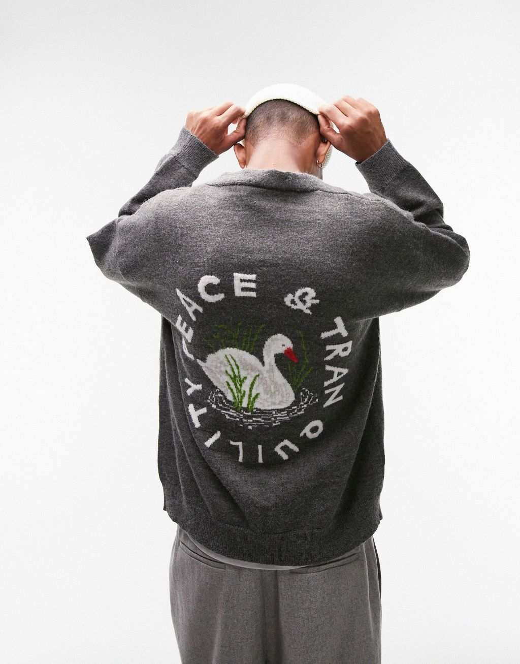 

Серый кардиган оверсайз с лебединым принтом Topman