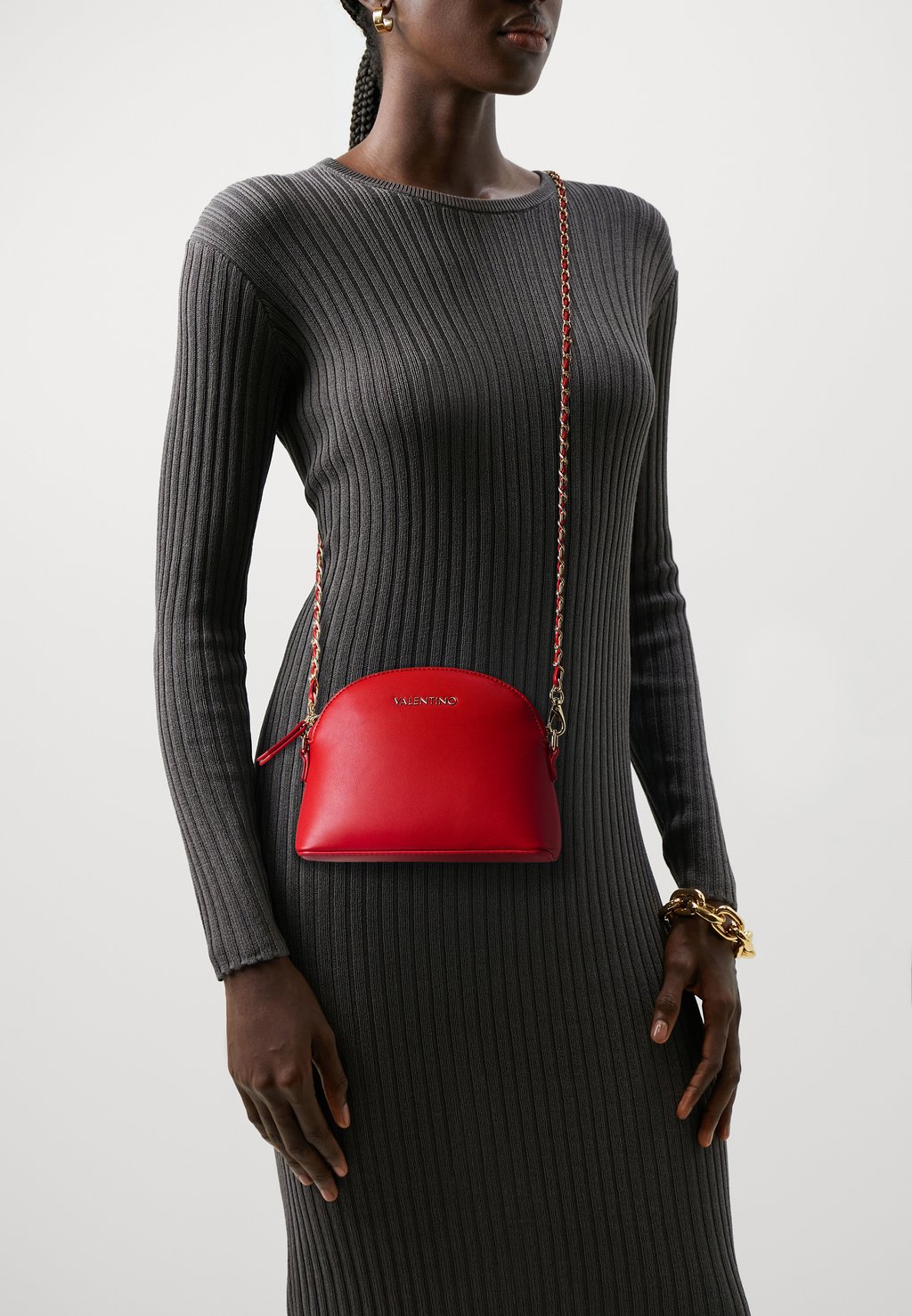 Сумка через плечо MAYFAIR Valentino Bags, цвет rosso цена и фото