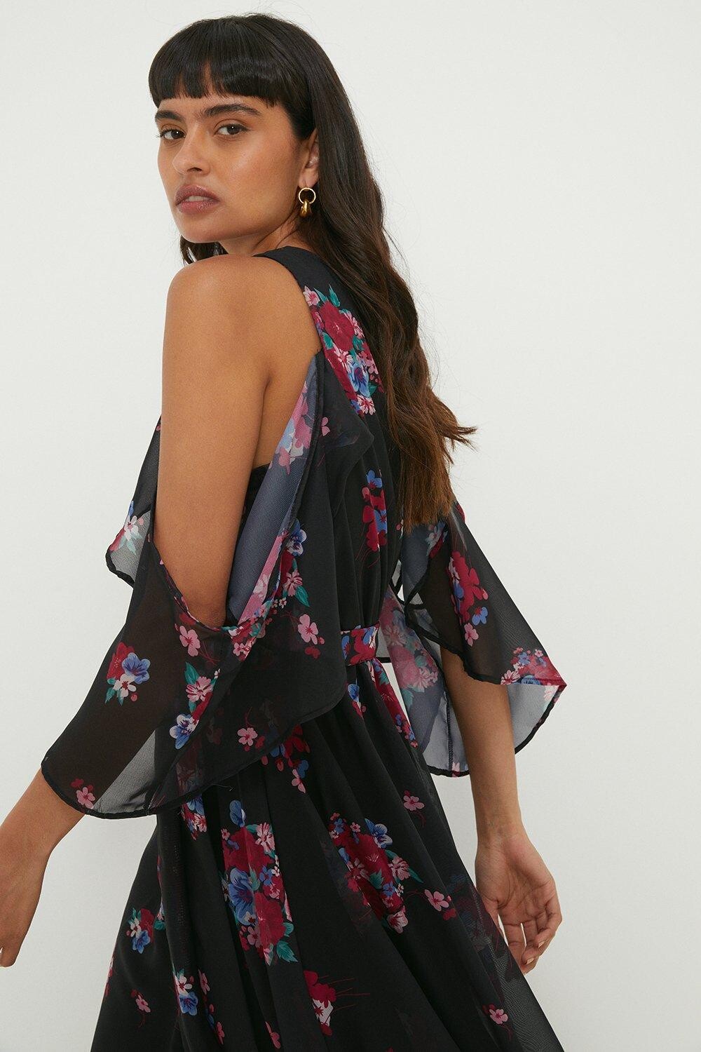 

Шифоновое платье макси с открытыми плечами Dorothy Perkins, черный