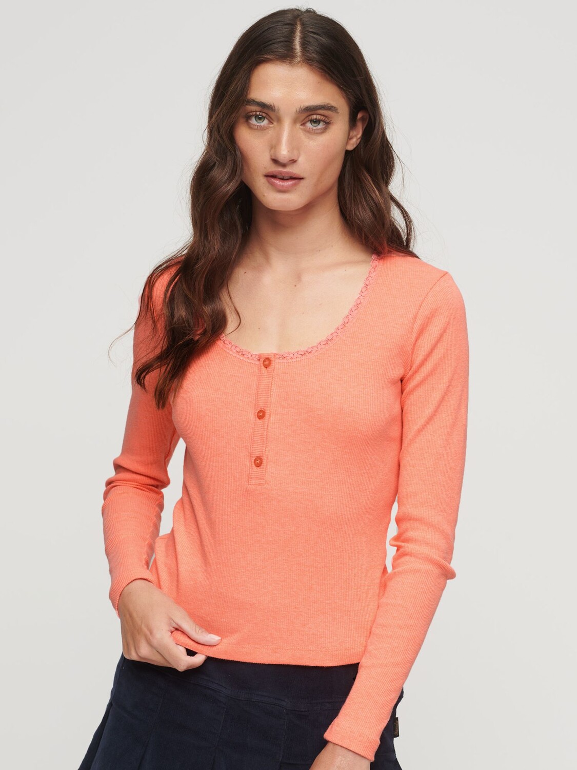 

Топ Superdry Vintage на пуговицах с длинными рукавами, пастельно-коралловый