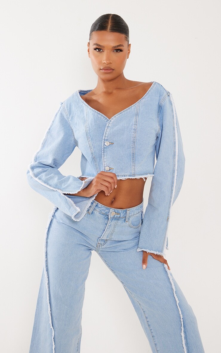

PrettyLittleThing Голубая укороченная джинсовая куртка с открытыми плечами и потертой отделкой, Синий