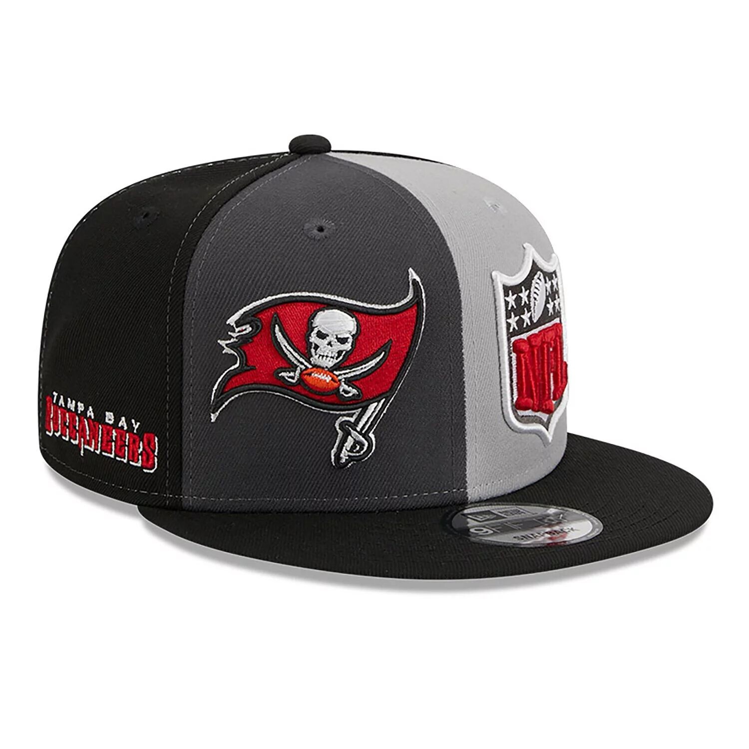 

Мужская кепка New Era черно-серая Tampa Bay Buccaneers 2023 Sideline 9FIFTY Snapback