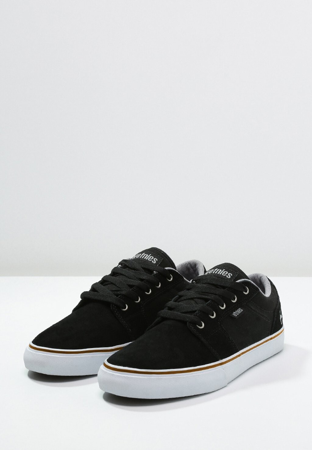 

Кроссовки Etnies, черно-белый