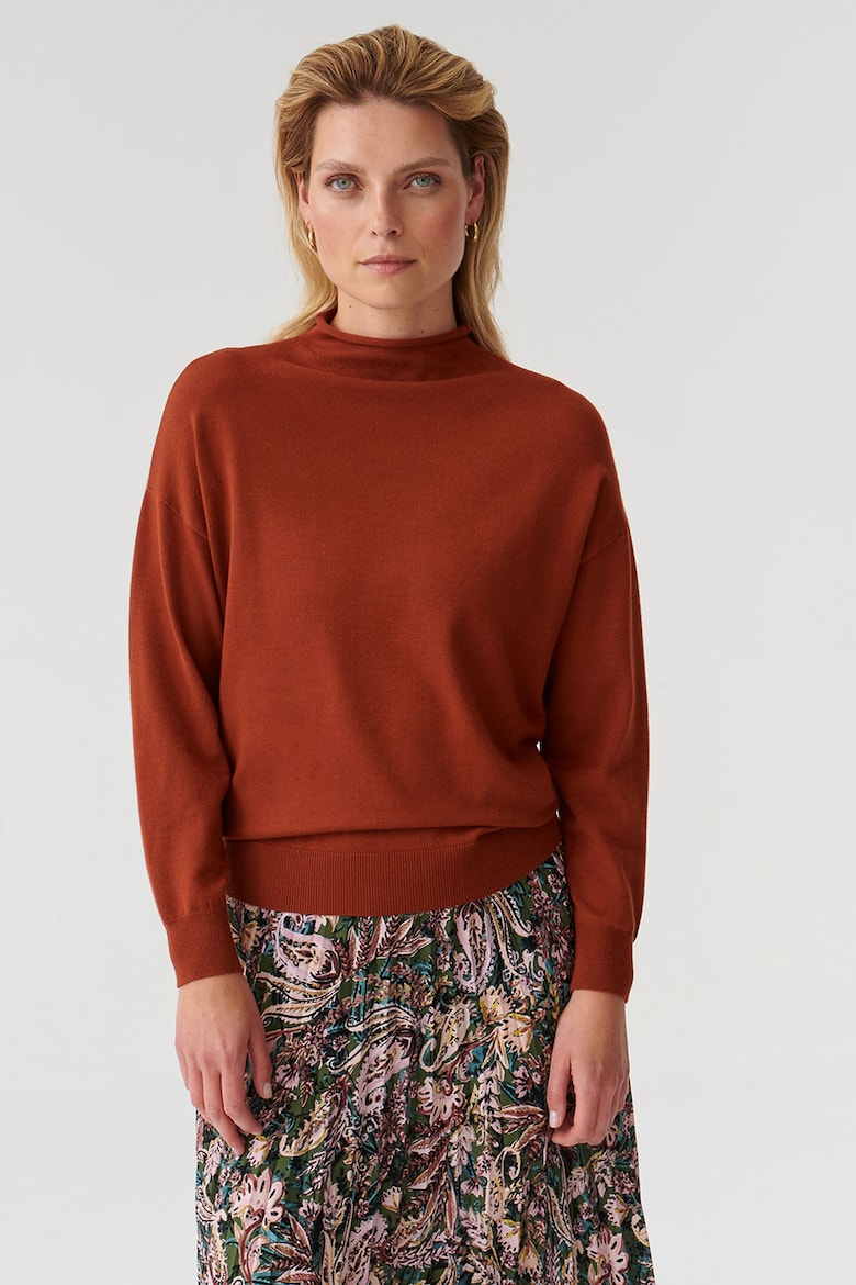 Пуловер Navi с заниженными рукавами тонкой вязки Tatuum, красный