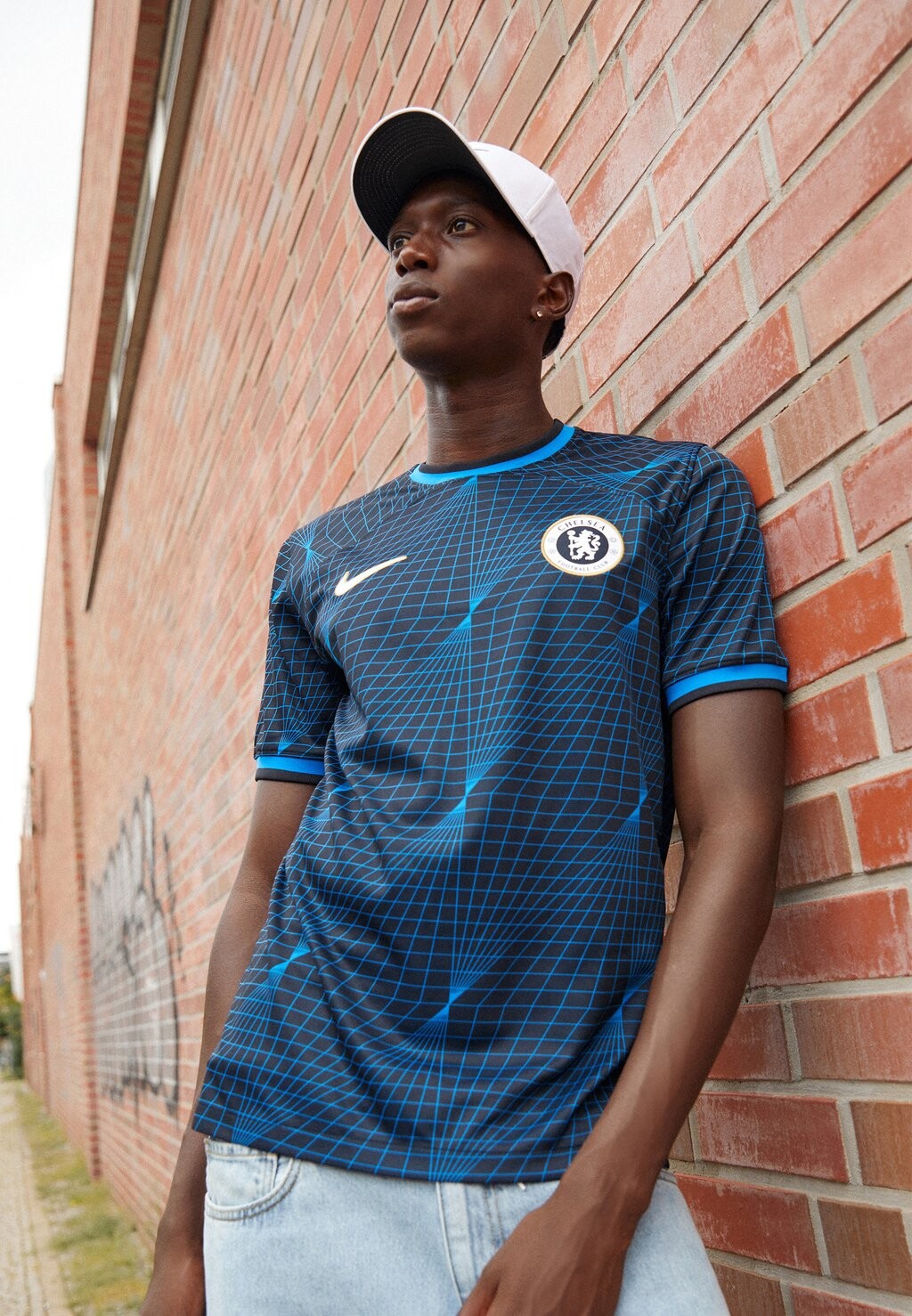 

Спортивная футболка Chelsea London Stadium Away Nike, цвет soar/club gold/white
