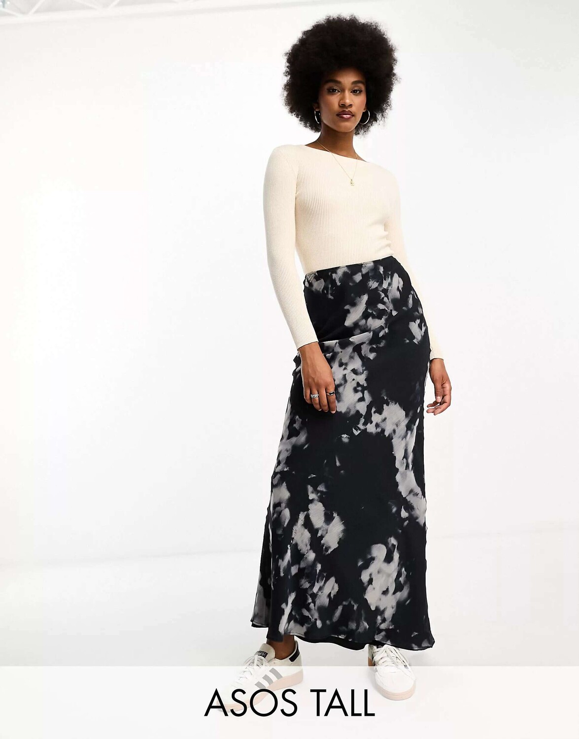 

Юбка макси из шифона с размытым однотонным принтом ASOS DESIGN Tall