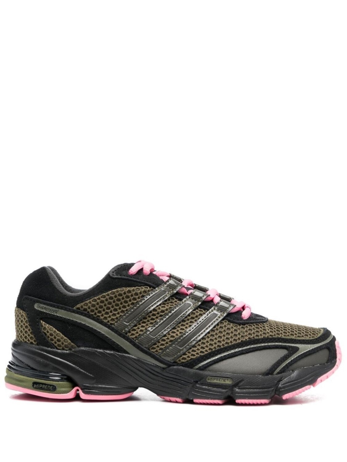 

adidas кроссовки GW6863 с перфорацией, черный