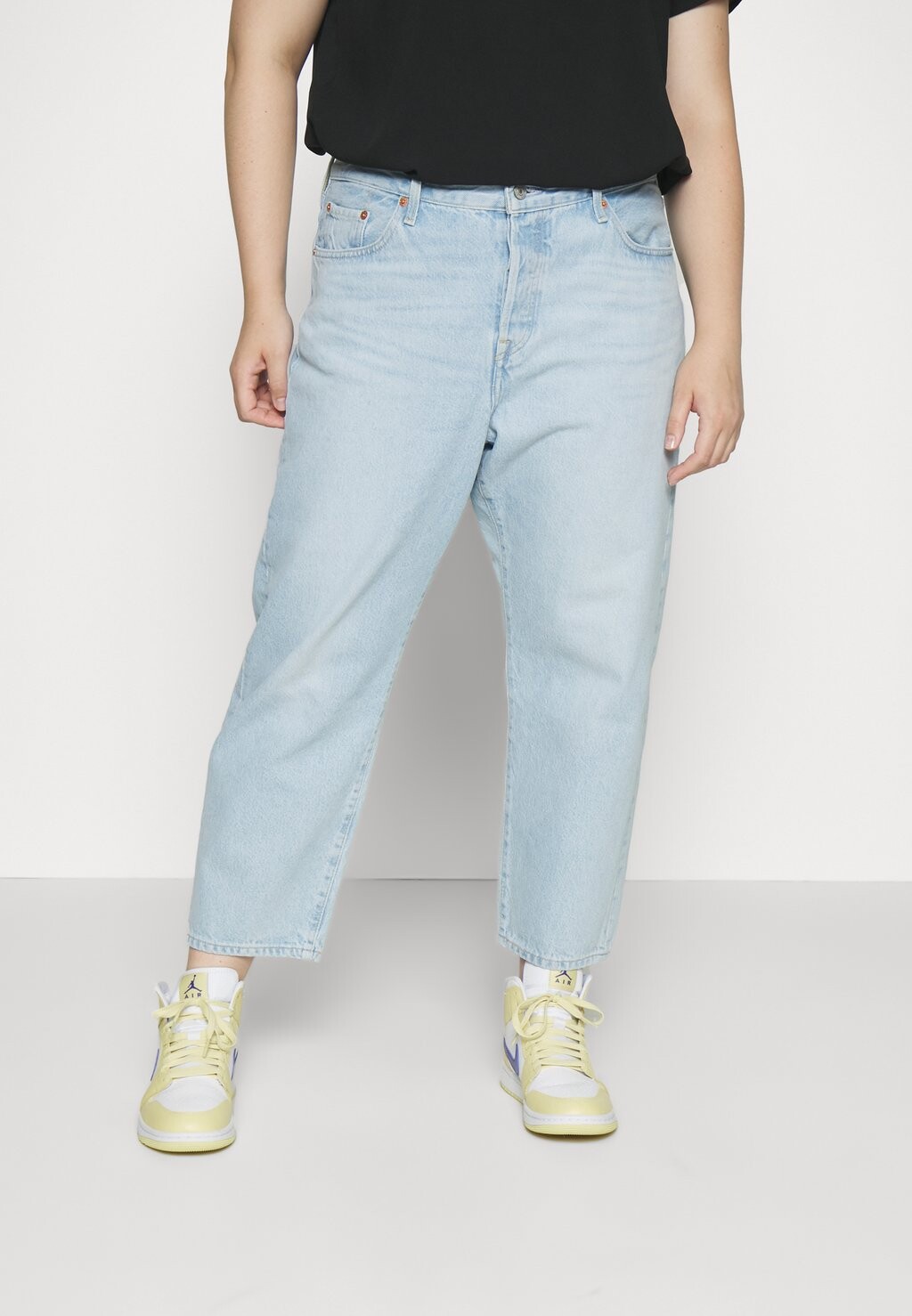 

Джинсы-сигареты Levi's