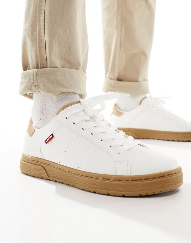 

Белые кроссовки Levi's Piper с логотипом и резиновой подошвой