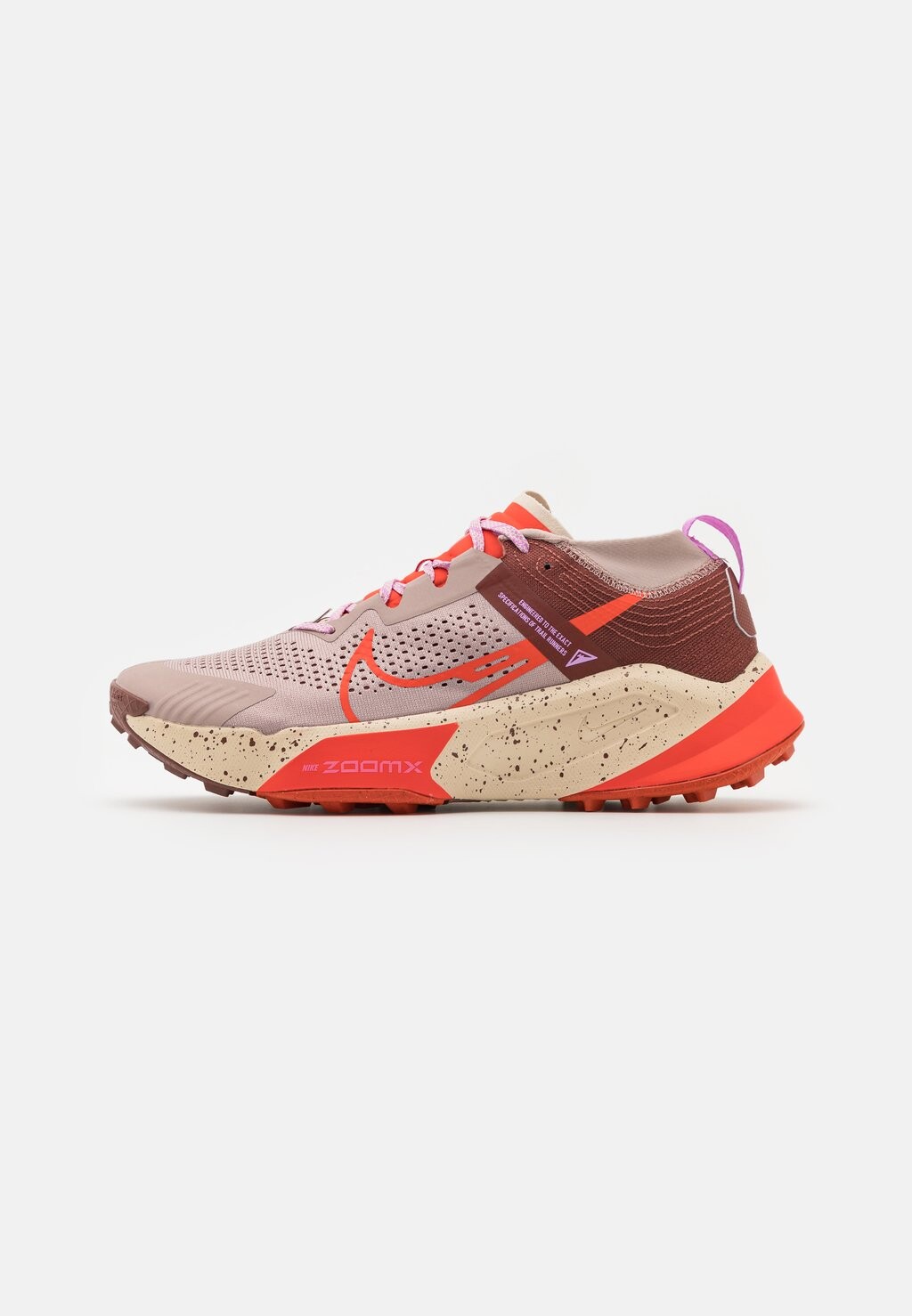 

Кроссовки Nike