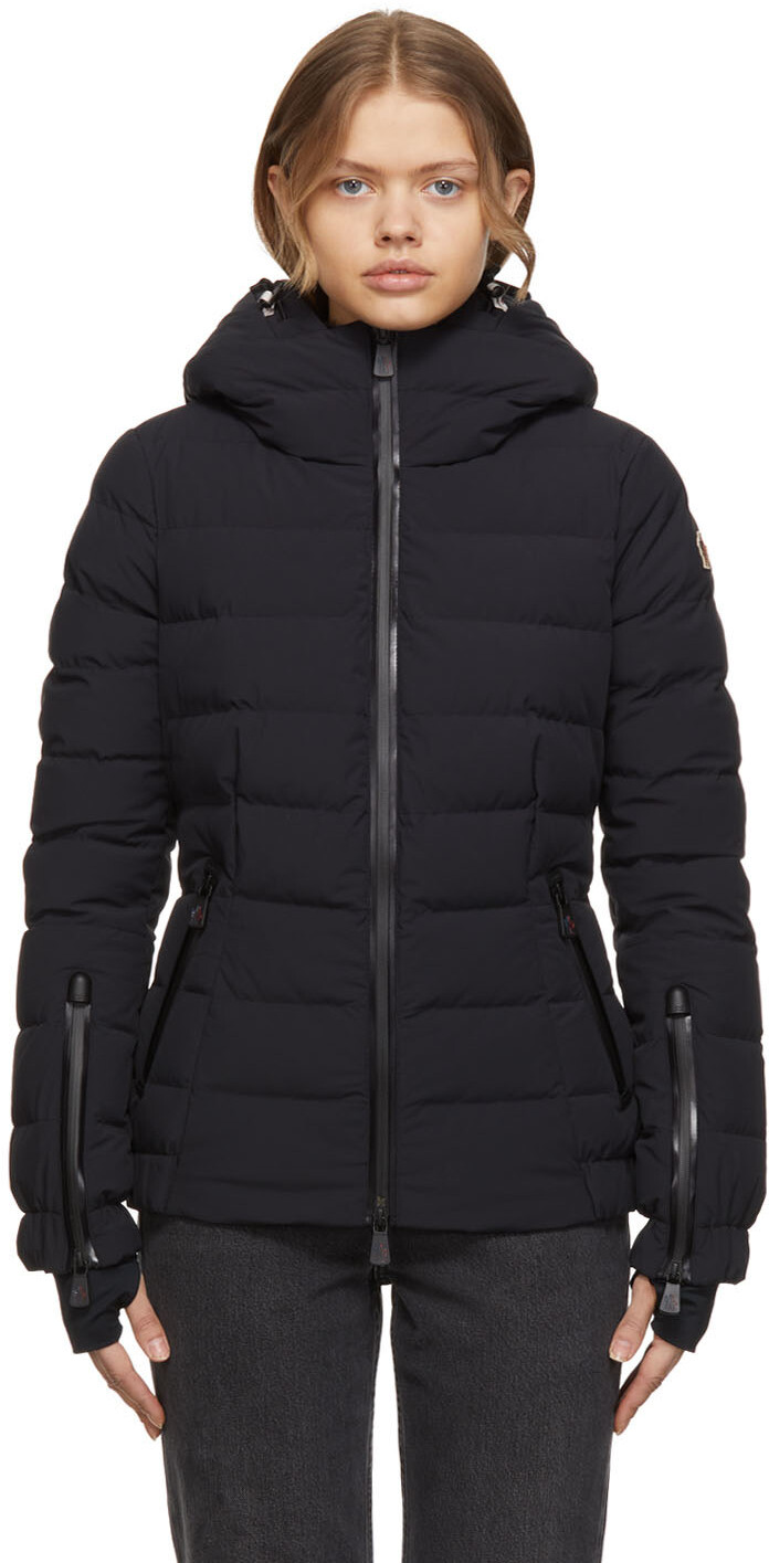 

Moncler Grenoble Черный Пуховик Chena