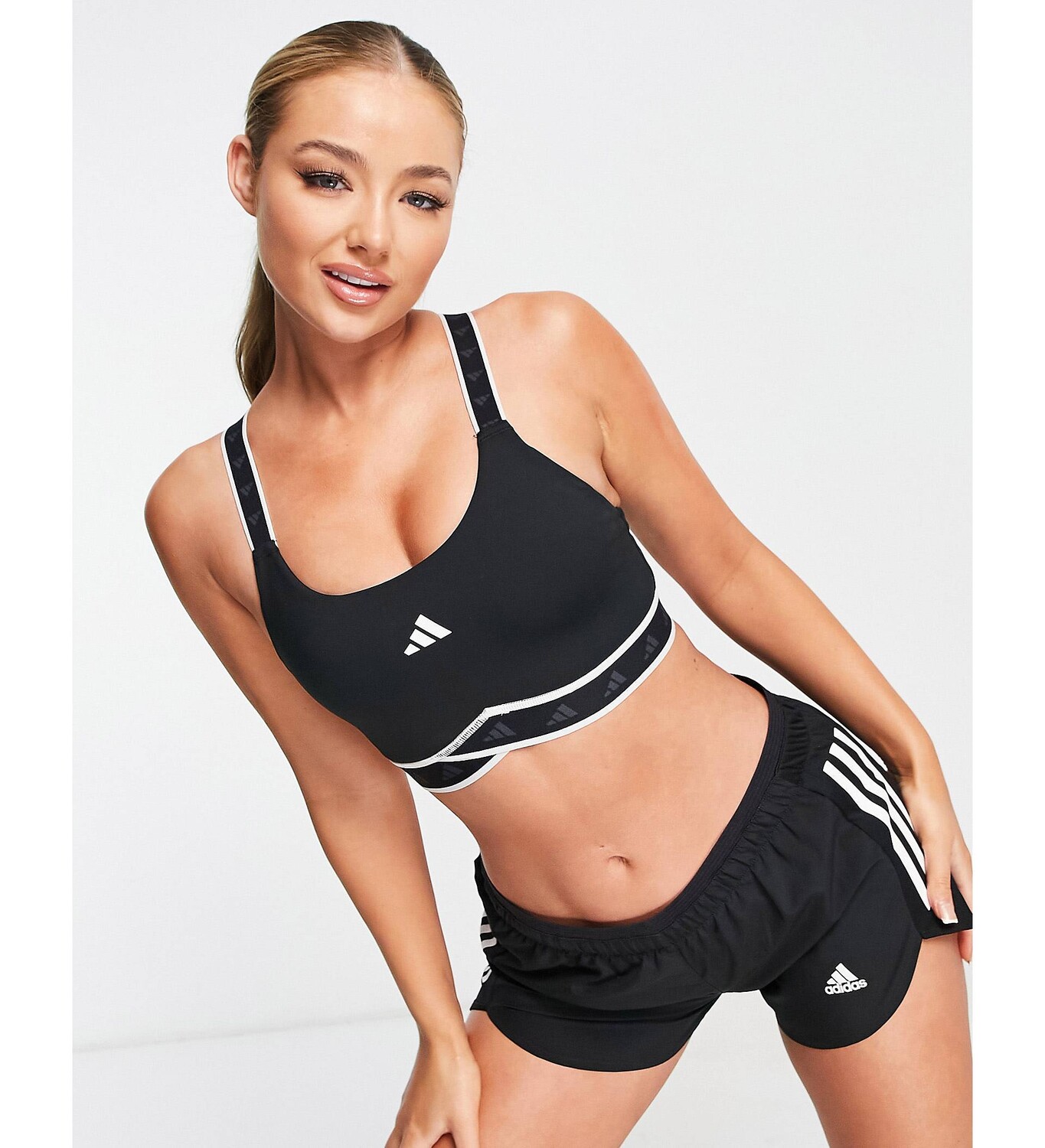

Черный бюстгальтер с перекрещенными лентами и средней поддержкой adidas Training Techfit adidas performance