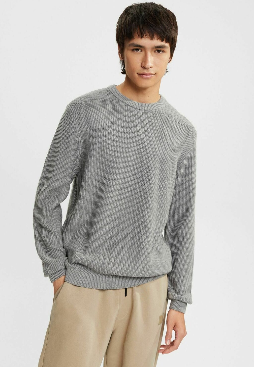 

Свитер edc by Esprit