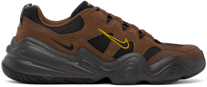 

Кроссовки Nike Brown Tech Hera