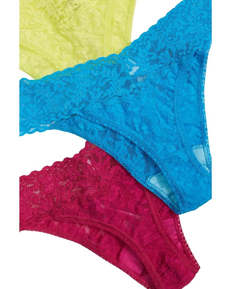 

Стринги Hanky Panky 3-Pack Signature Lace Original Rise Thong, цвет Still Blooming/Venetian Pink/Fiji Blue/Citrus Punch