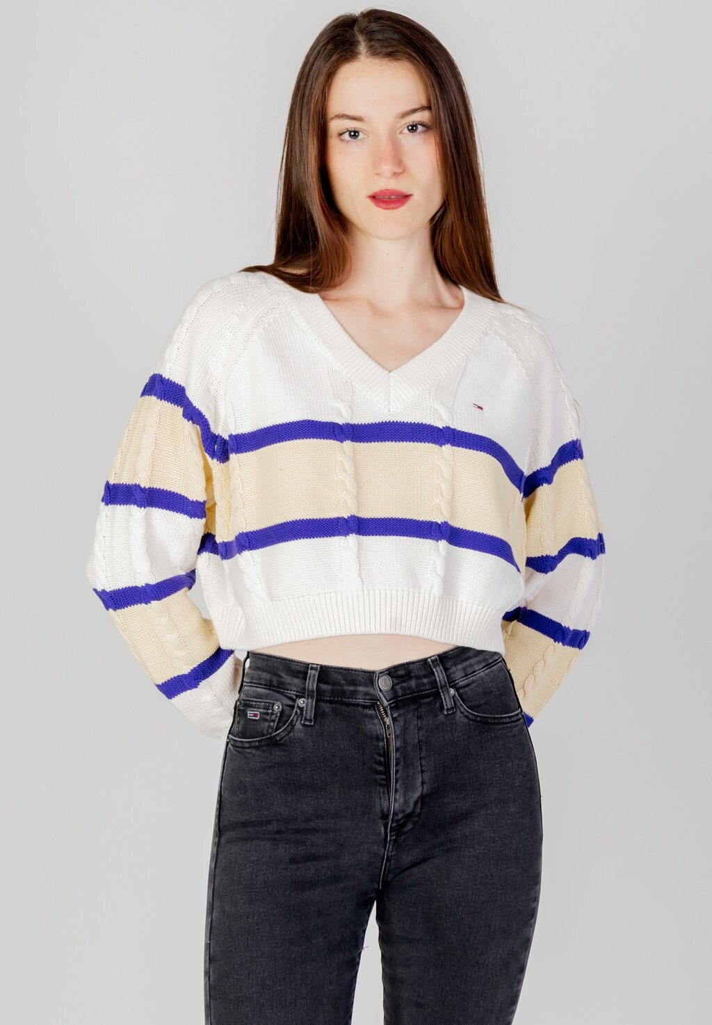 

Свитер Tommy Jeans, белый