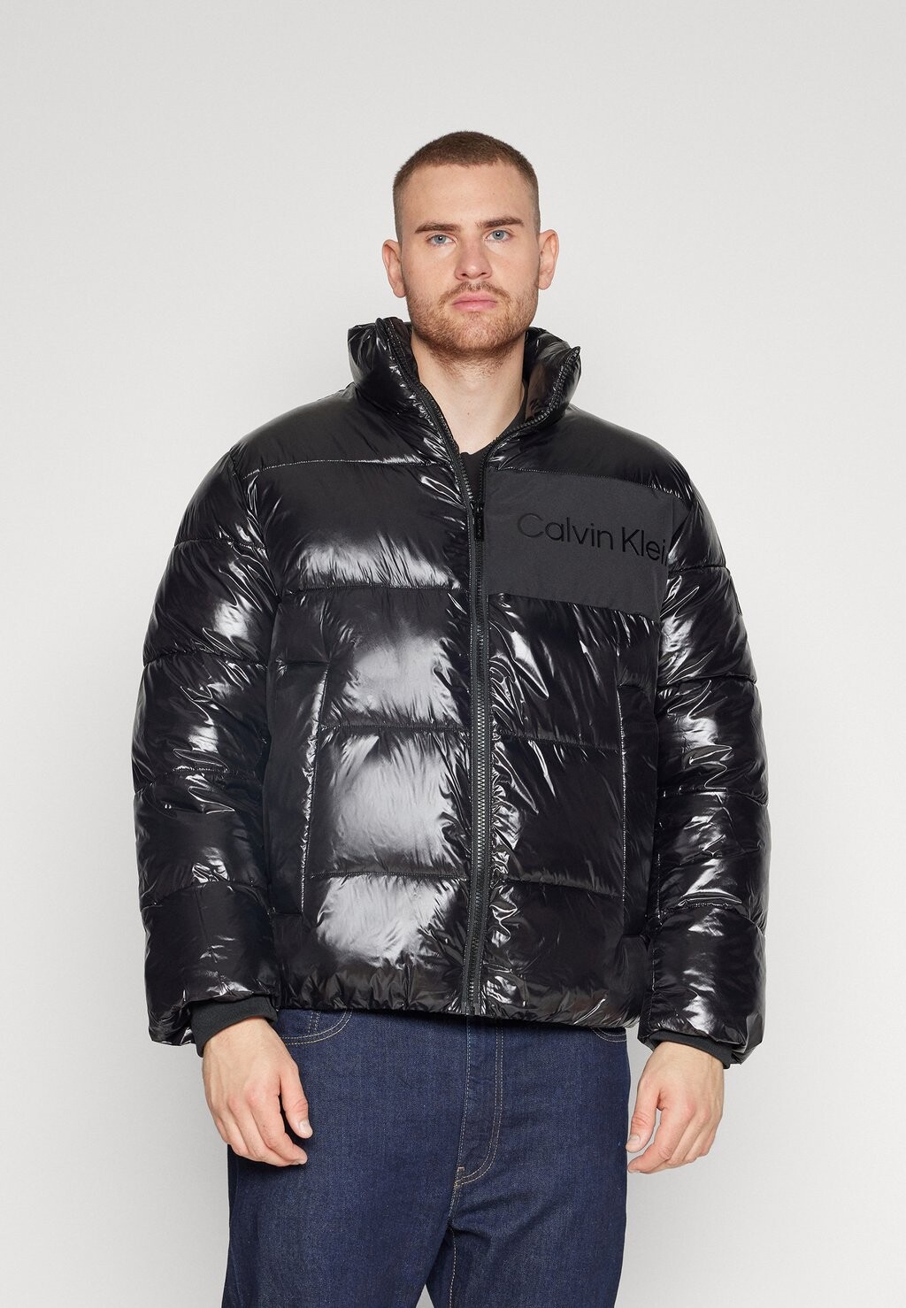 

Зимняя куртка Calvin Klein GLOSSY QUILT JACKET, черный